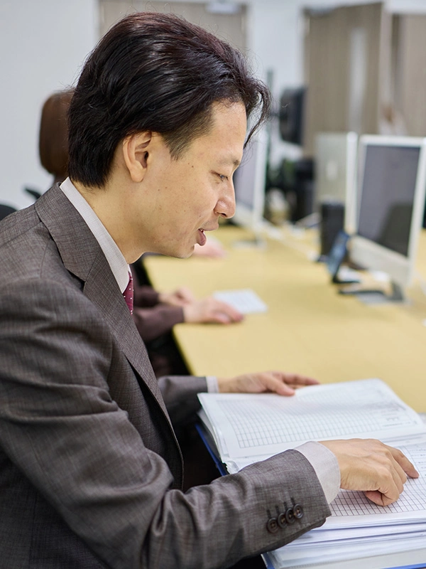 業務引継ぎの様子